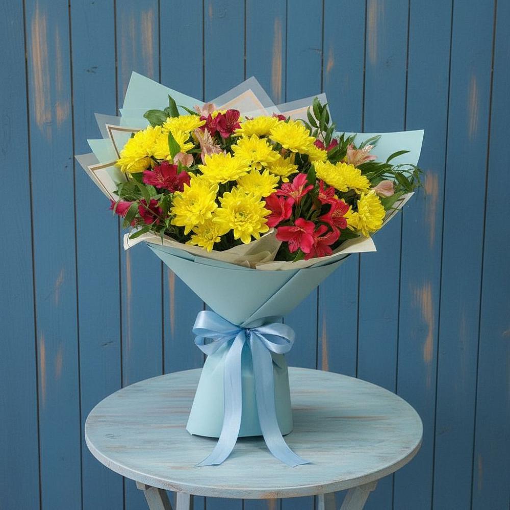 Букет цветов из: Альстромерии и Хризантемы в Анастасиевской