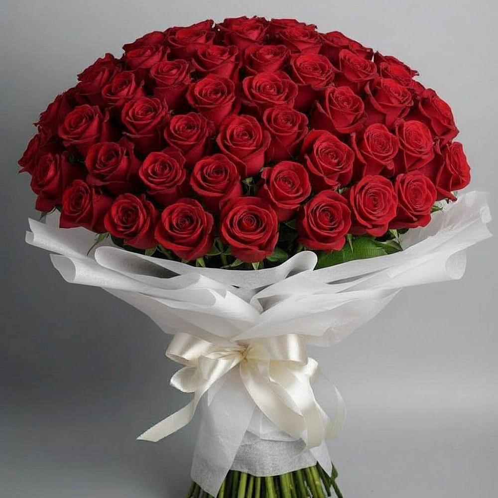 Букет 101 Красная роза Блэк Мэджик в Анастасиевской