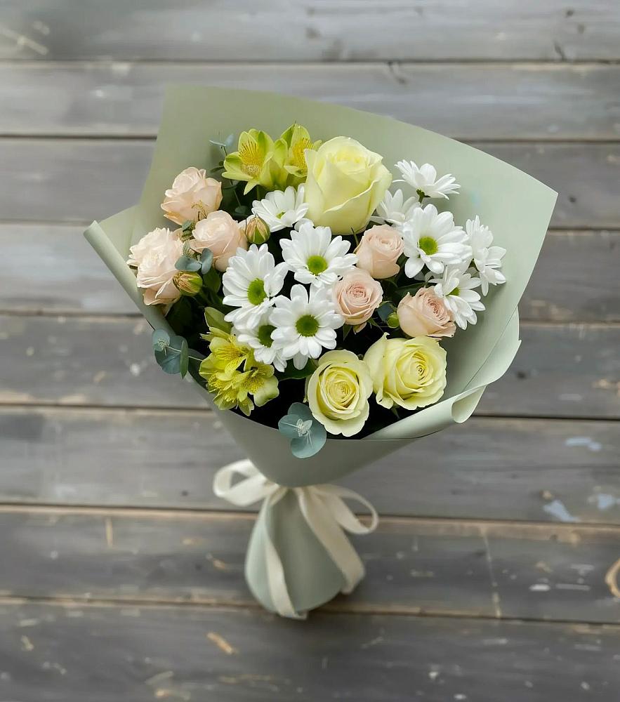Букет цветов из: Альстромерии, Розы и Хризантемы в Анастасиевской