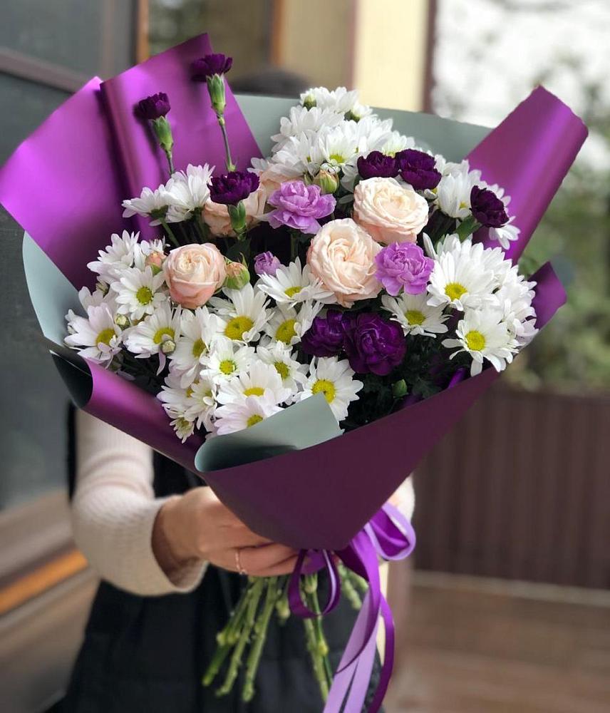 Букет цветов из: Хризантемы, Гвоздики и Розы в Анастасиевской