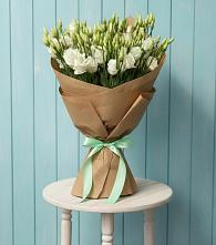 Букет цветов из:  Лизиантусы в Анастасиевской