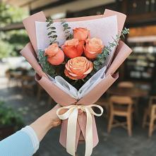 Букет цветов из:  Розы в Анастасиевской