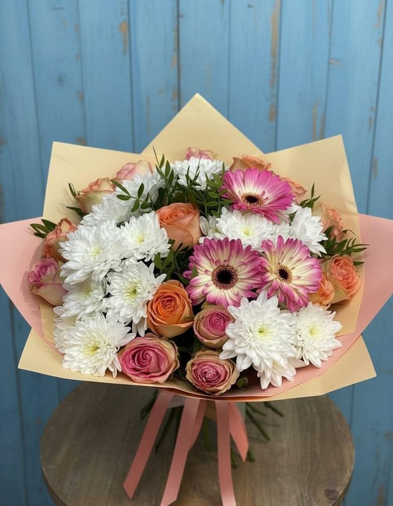 Букет цветов из: Розы, Герберы и Хризантемы в Анастасиевской