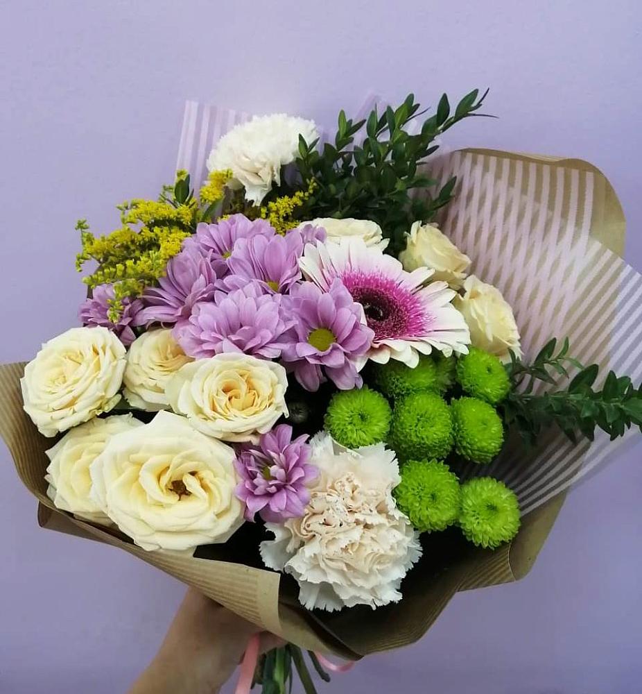 Букет цветов из: Хризантемы, Розы, Гвоздики и Герберы в Анастасиевской