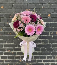 Букет цветов из:  Герберы и Хризантемы в Анастасиевской