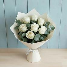Букет Белые розы в Эвкалипте в Анастасиевской