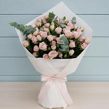 Букет цветов из:  Розы в Анастасиевской